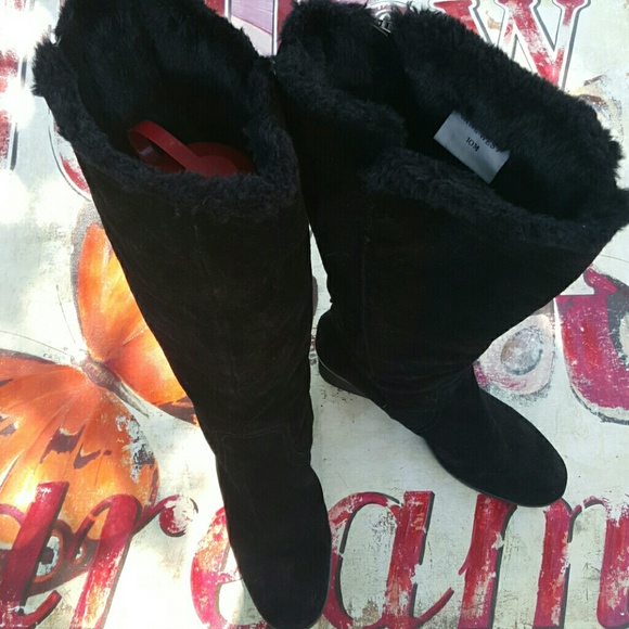 Nine West suede boots