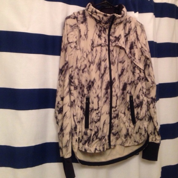 Lululemon Bring back the track jacket