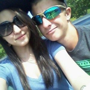 Meet your Posher, Brittney