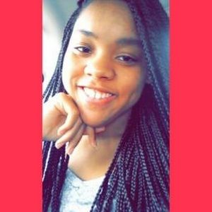 Meet your Posher, Tiara