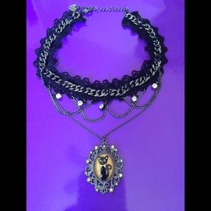 Betsey Johnson *RARE* Lace Choker Cat Cameo