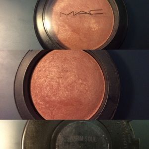 M.A.C mineralize blush warm soul