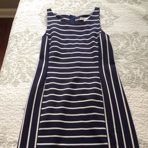 Size 4 Banana Republic navy & white stripped dress