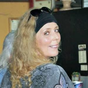 Meet your Posher, Donna