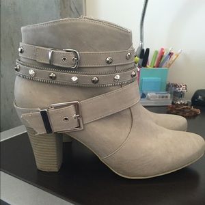 Grey booties