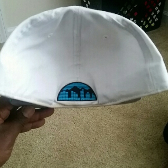 Hat - Picture 3 of 4