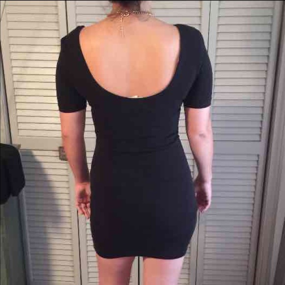Little black dress - Picture 3 of 3
