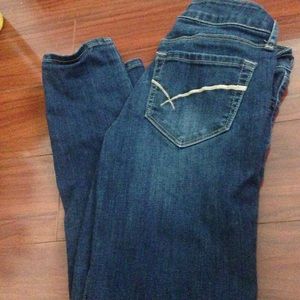 Bullhead skinny jeans