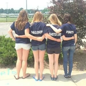 Meet your Posher, Kayla