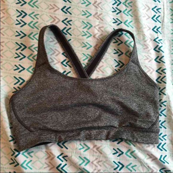 NWOT VSX sports bra