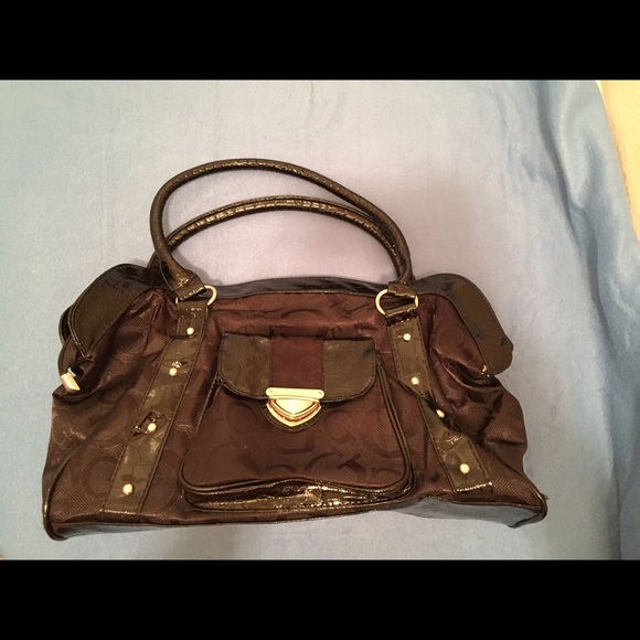 Black purse