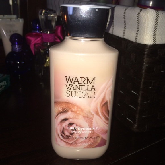Bath & Body Works lotion