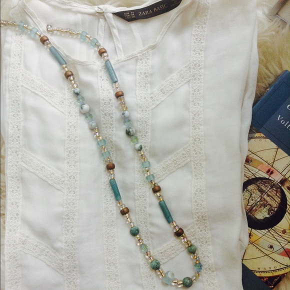 Long necklace with turquoise tones