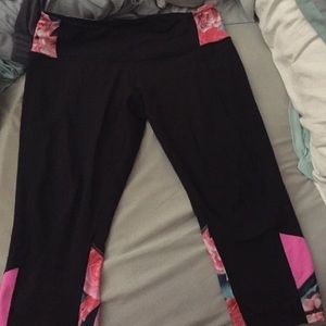 RARE LuluLemon Embody Crops secret Garden