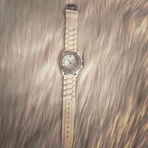 Faux diamond trimmed face white watch