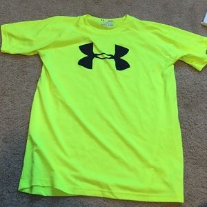 Under armour shirt