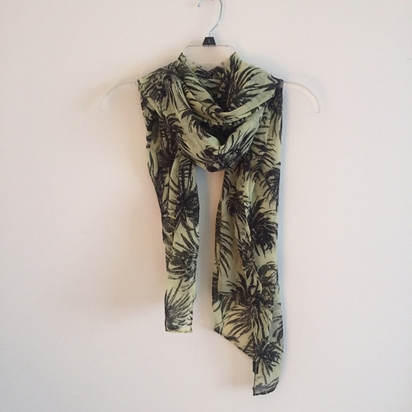 Palm tree scarf