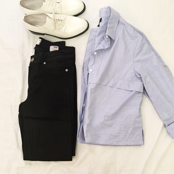 Paige Verdugo Black Coated Ankle Jean - Picture 2 of 4