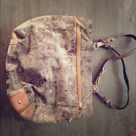 Coach carriage print tote