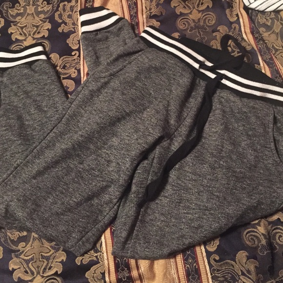 Salt & pepper joggers