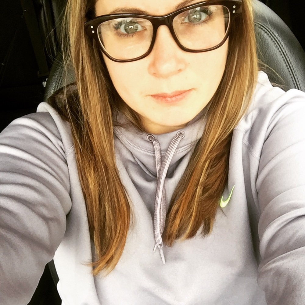 Meet your Posher, Candice
