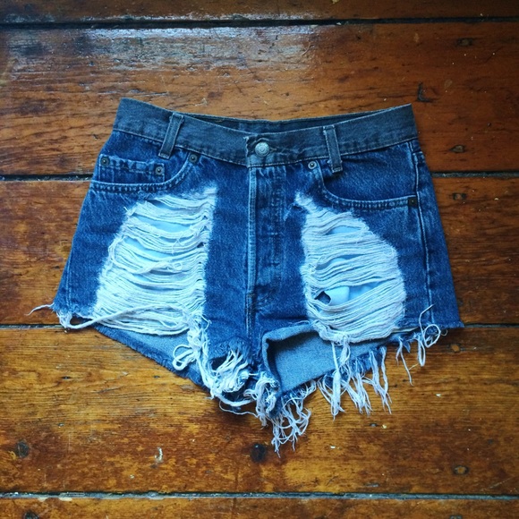 Distressed Levi Shorts