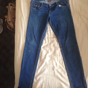 Size 7 Hollister stretch super skinny jeans