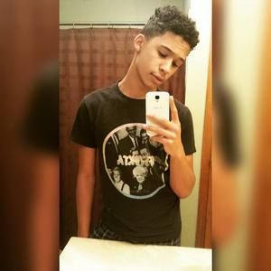 Meet your Posher, Aiden