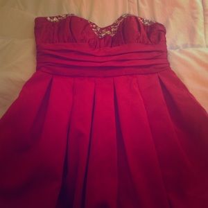 Beautiful red homecoming dress