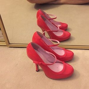 Leg Avenue red heels