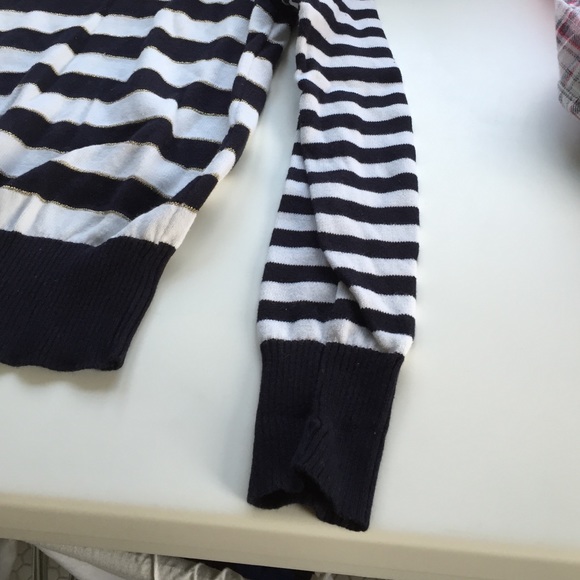 Sweater - Picture 3 of 3