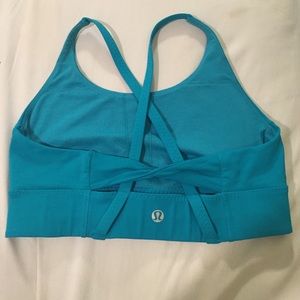 Teal Lululemon bra. Size 6. Like new.
