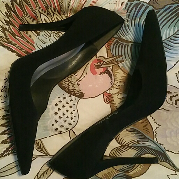 Sw shoes - Picture 2 of 4