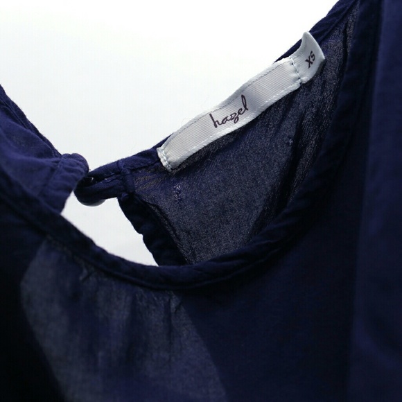 Hazel Split-side Blue Sleeveless Blouse - Picture 3 of 4