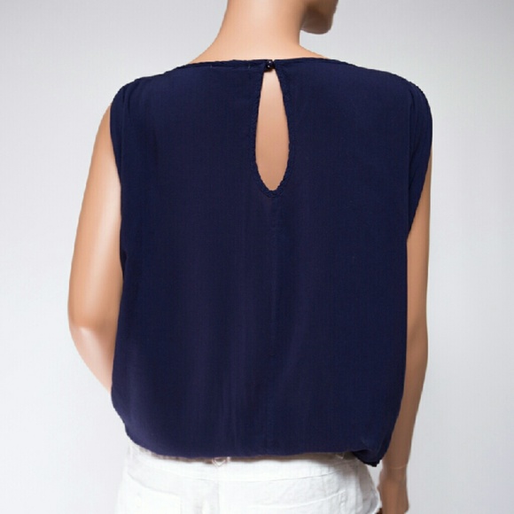 Hazel Split-side Blue Sleeveless Blouse - Picture 2 of 4