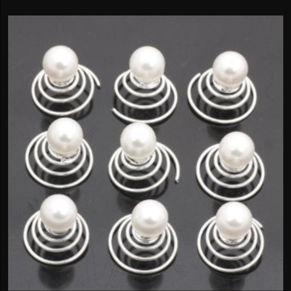 NWOT - 12 Count Pearl Swirl Twist Hair Pins