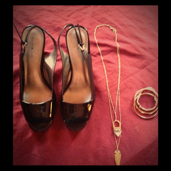 Black Peep-Toe Pumps