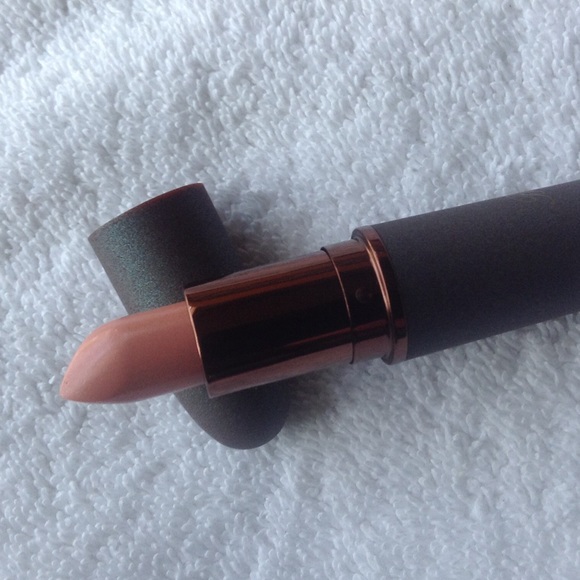MAC BAO BAO In BaoBao Lipstick. Never opened,