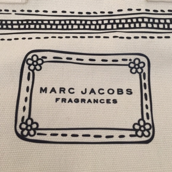 Small Marc Jacobs Fragrances Tote - Picture 2 of 4