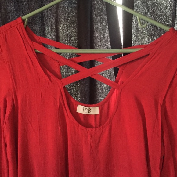 Tobi Red Flared/Long-Sleeved Top - Picture 2 of 3