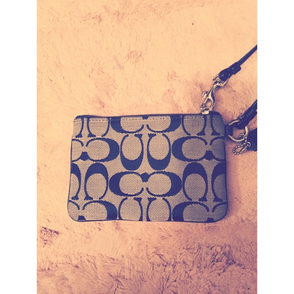 Authentic Coach Wristlet - Picture 2 of 3