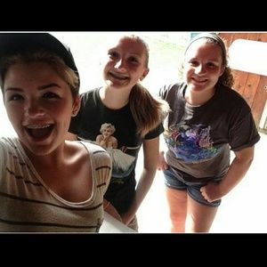 Meet your Posher, Marissa