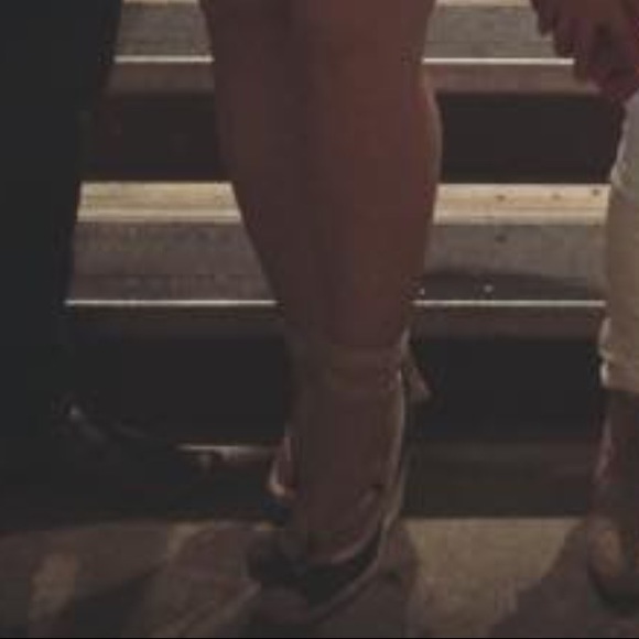 Tory Burch limited Edition Sandals - Picture 4 of 8