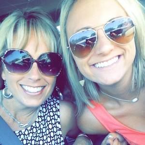 Meet your Posher, Mallory