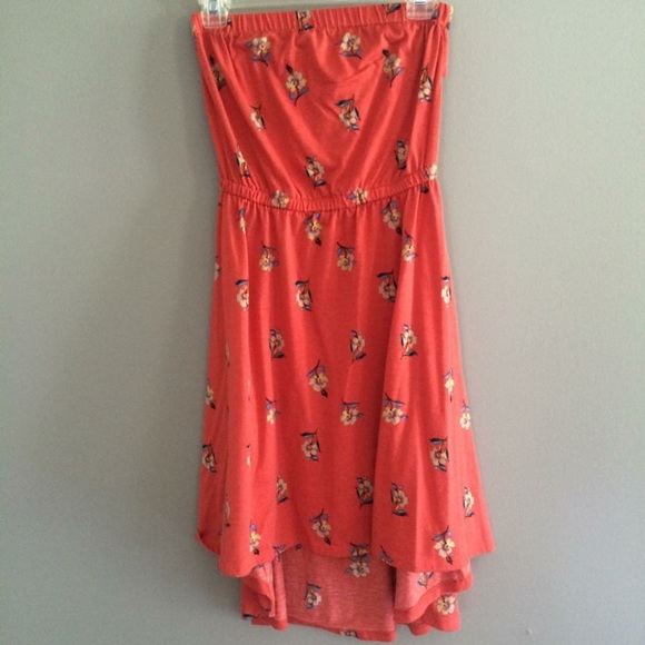 Dress - Picture 1 of 1