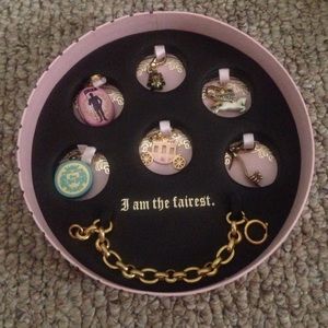 Juicy Couture Charm Bracelet Set