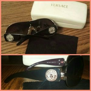 ❌SOLD❌100% Authentic Versace shades