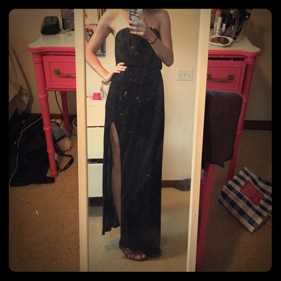 I am selling a black maxi dress.