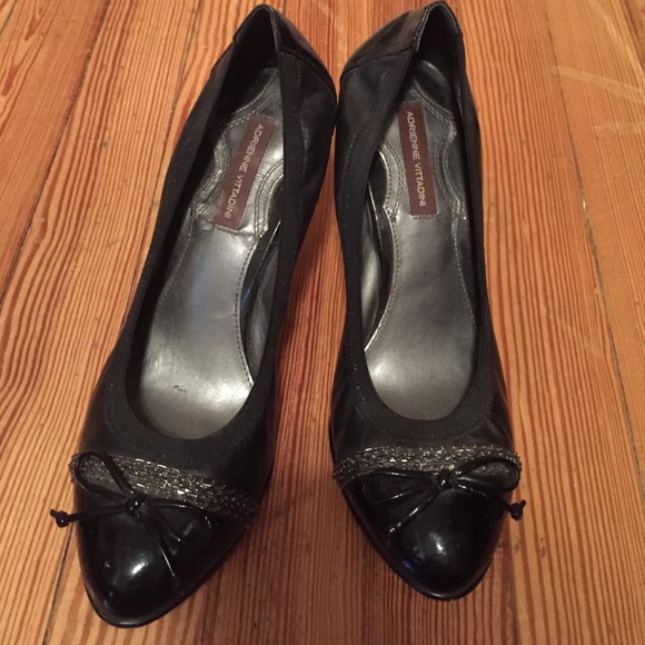 Black dress shoes