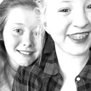 Meet your Posher, Isabelle